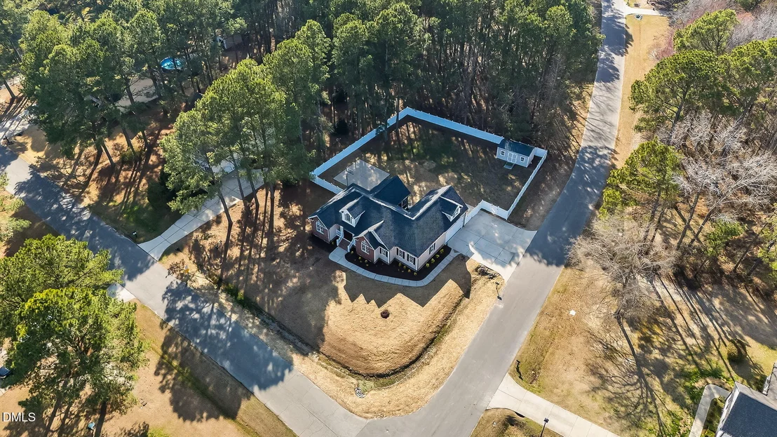 Photo of 201 Eagle Crest Lane