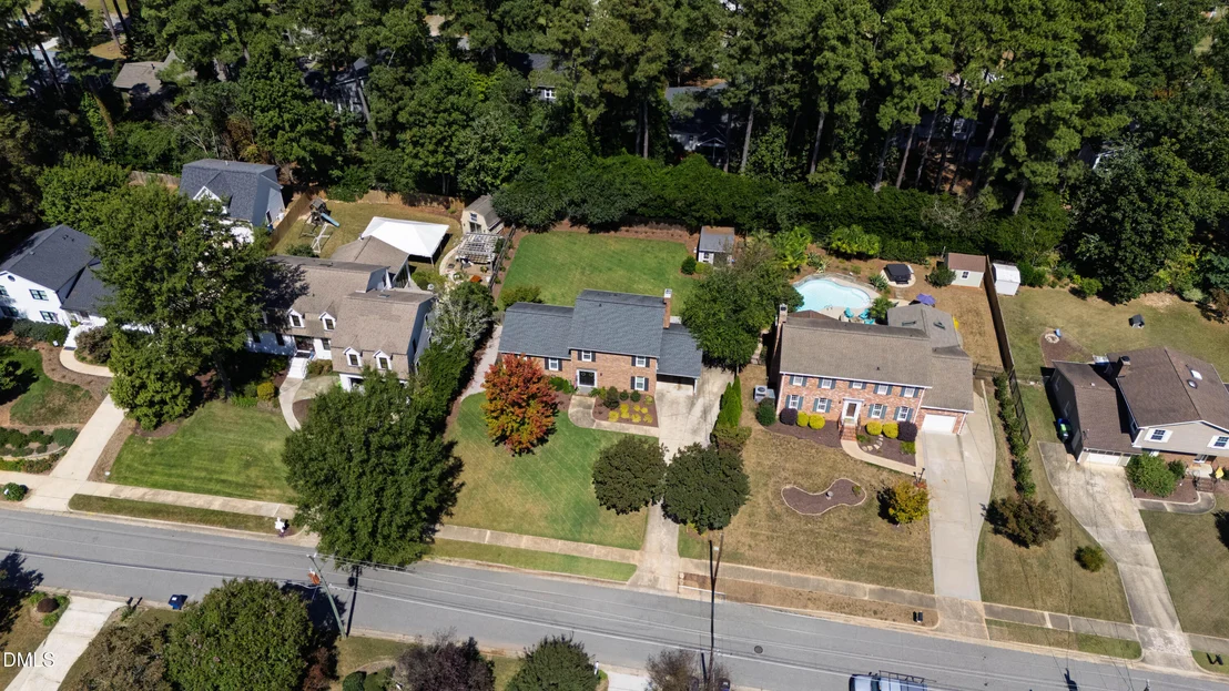 Photo of 1001 Pebblebrook Drive