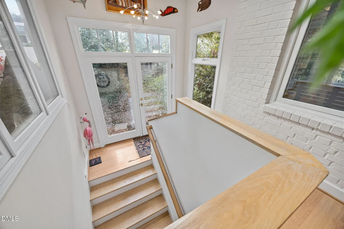 Photo of 2425 Argyle Drive