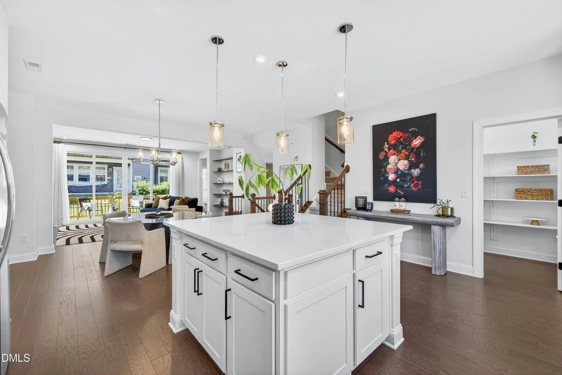 Photo of 1063 Danvers Loop