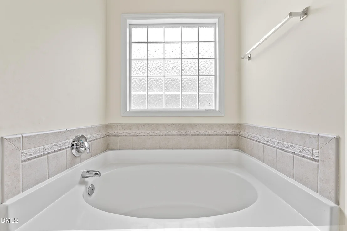 Photo of 1002 Chickering Court
