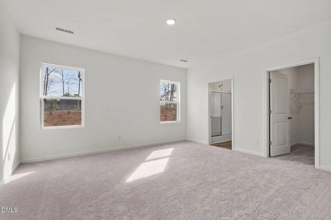 Photo of 305 Cherubic Way