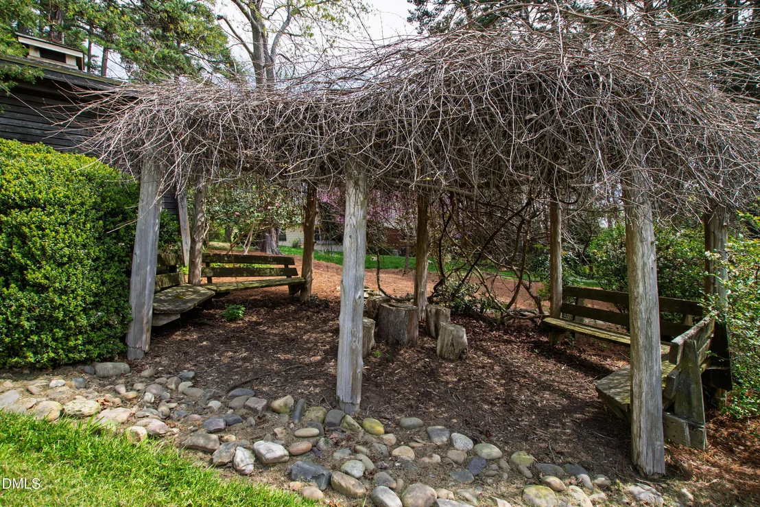 Photo of 223 Hillcrest Circle