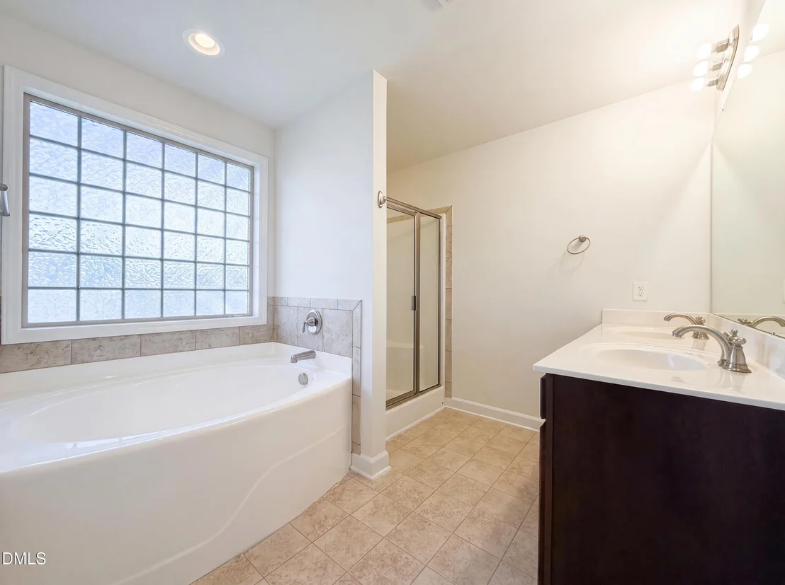 Photo of 216 Hardaway Point