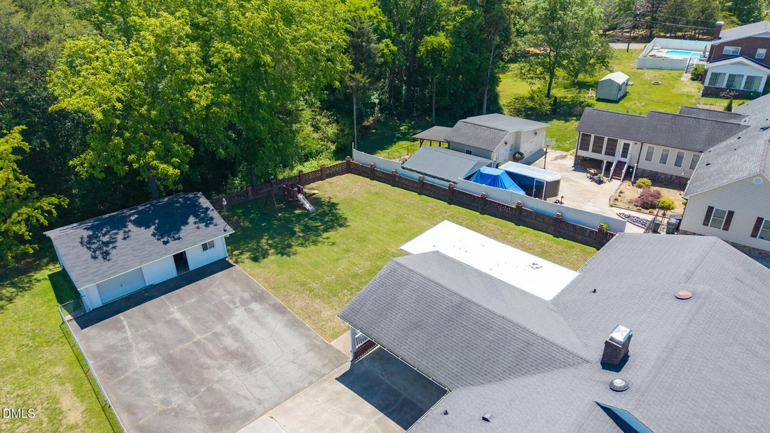 Photo of 1244 Lawndale Drive