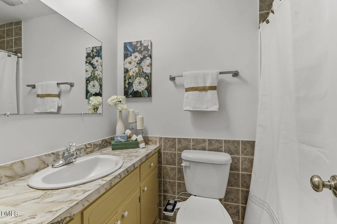 Photo of 301 Edgewater Drive