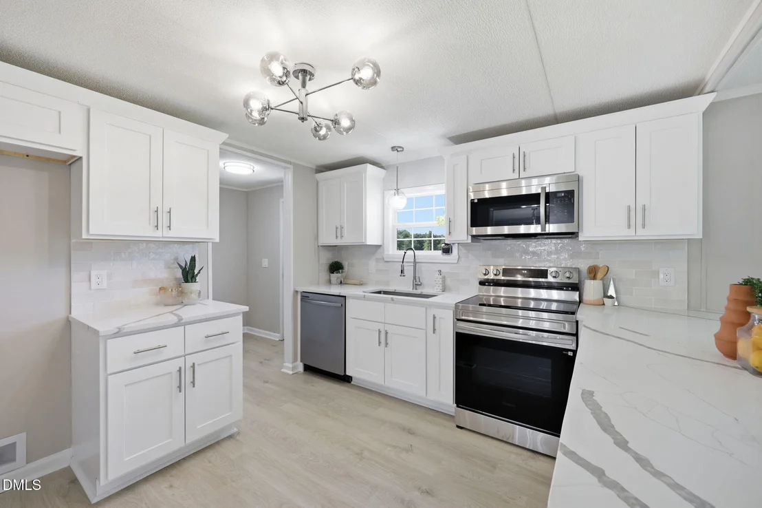 Photo of 4730 Raymond Road