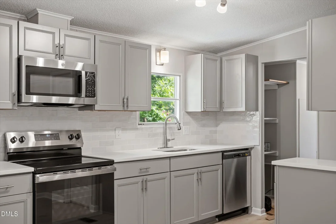 Photo of 2314 Basil Holt Road