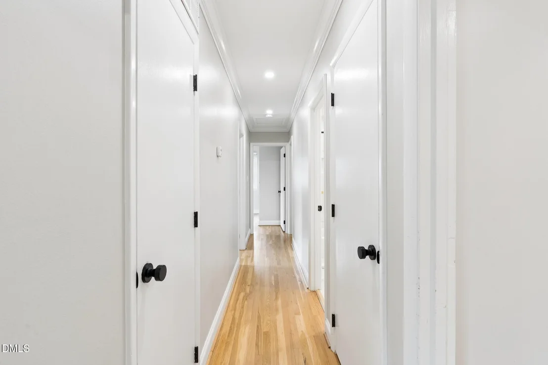 Photo of 412 Pinecroft Drive