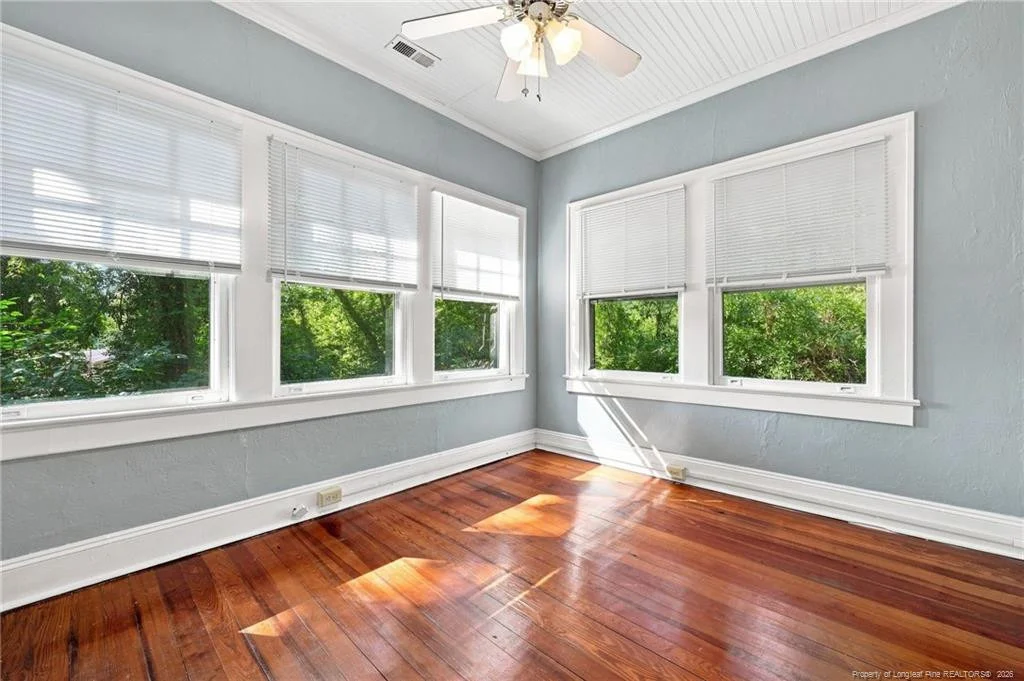 Photo of 505 Sunset Drive