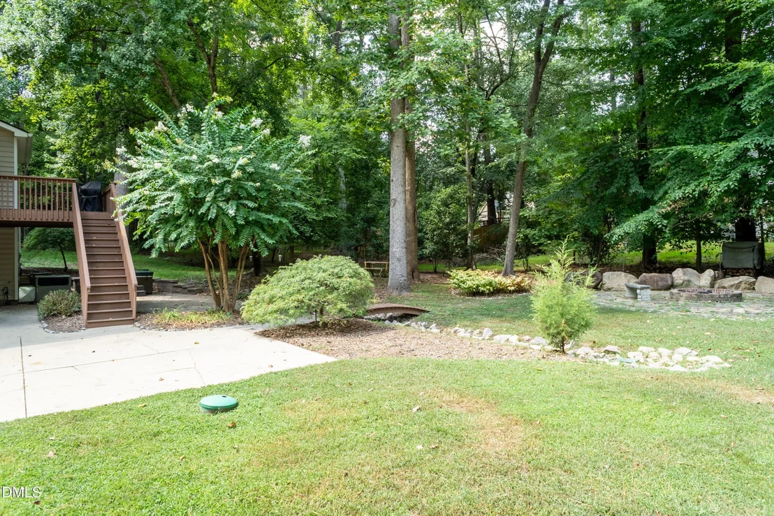 Photo of 300 Cardinal Crest Lane