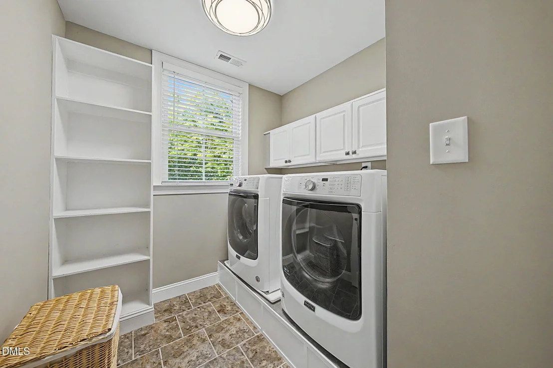 Photo of 2067 Windfall Court