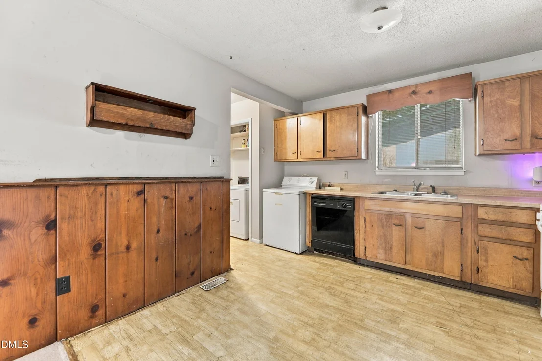 Photo of 3537 Apache Drive
