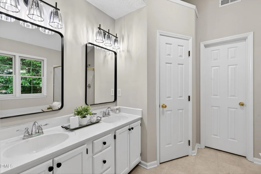 Photo of 127 Maldon Drive