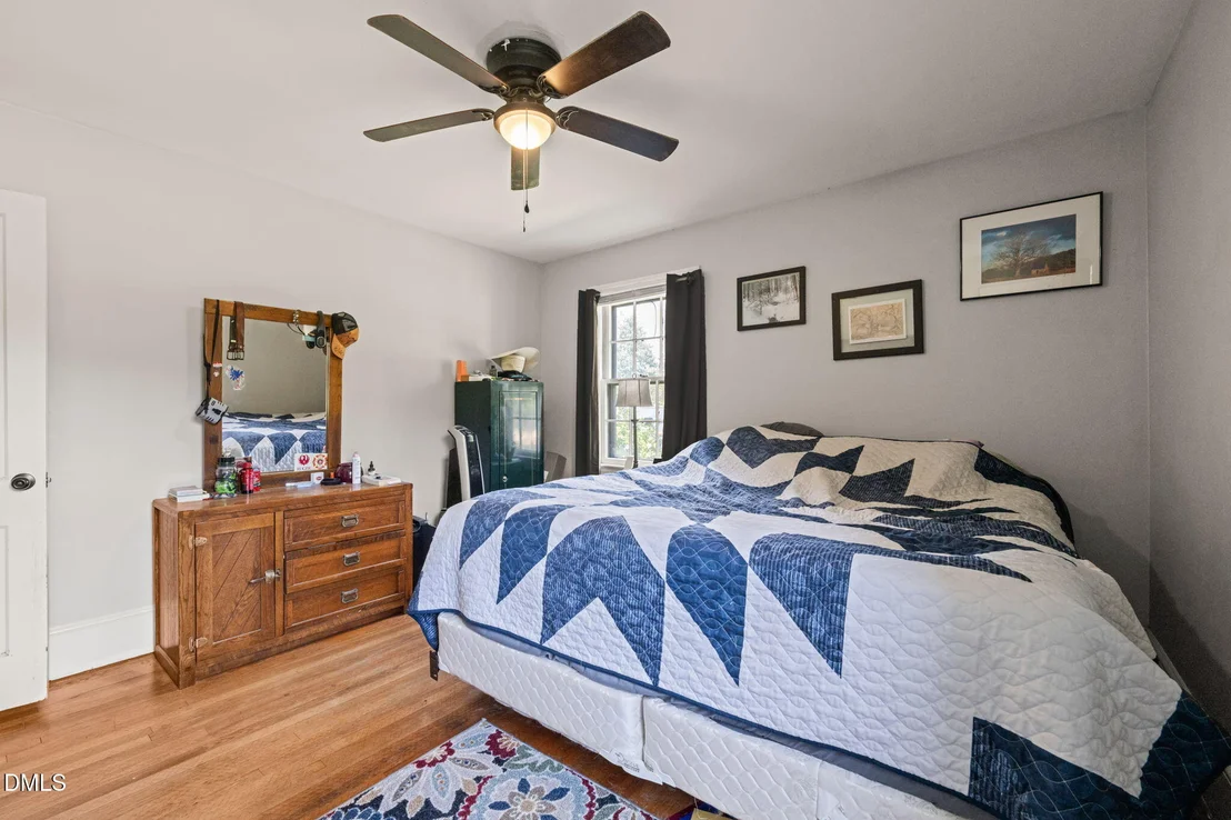 Photo of 5225 Satterwhite Point Road