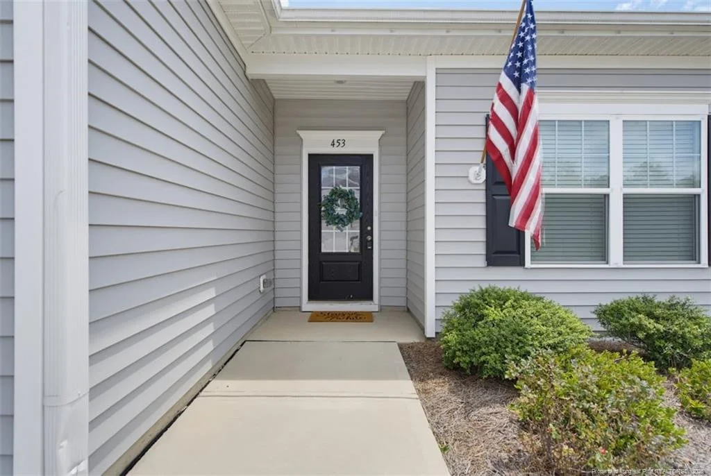 Photo of 453 Troy Drive