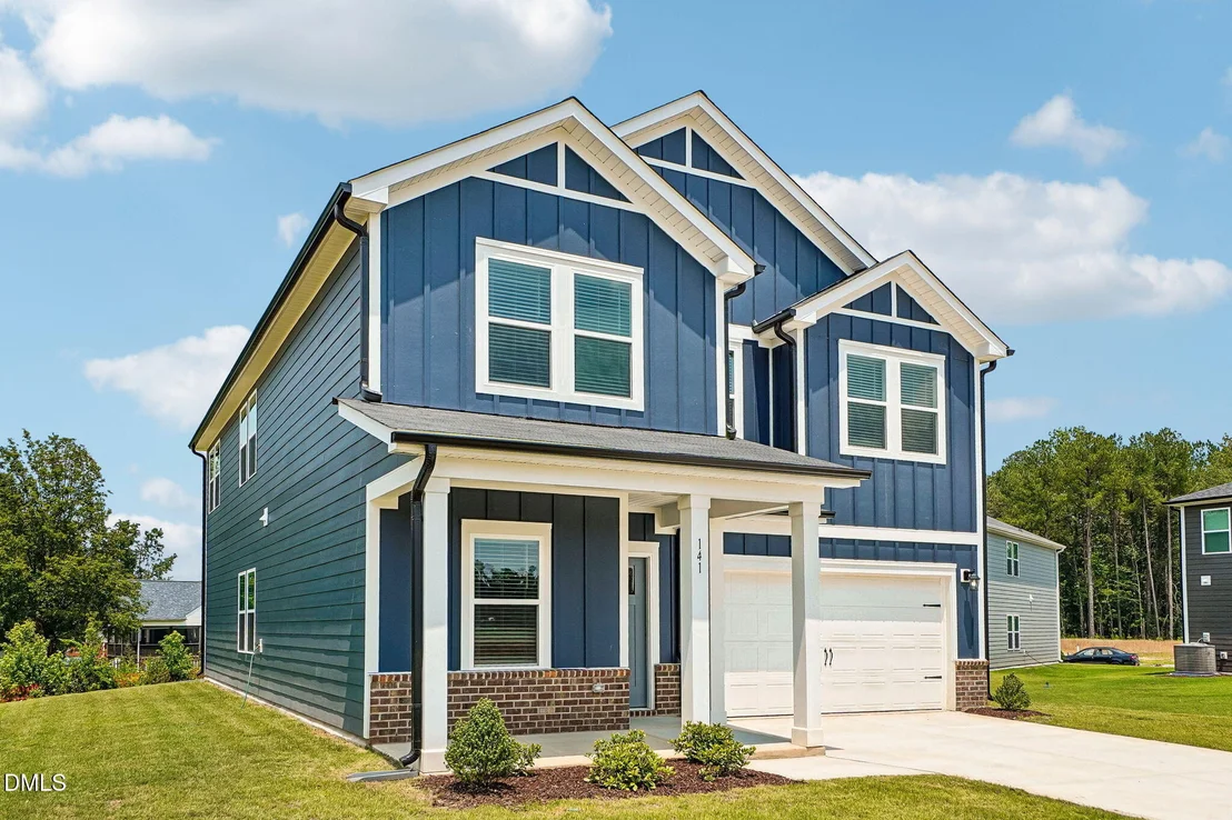Photo of 141 Gilded Eagle Avenue