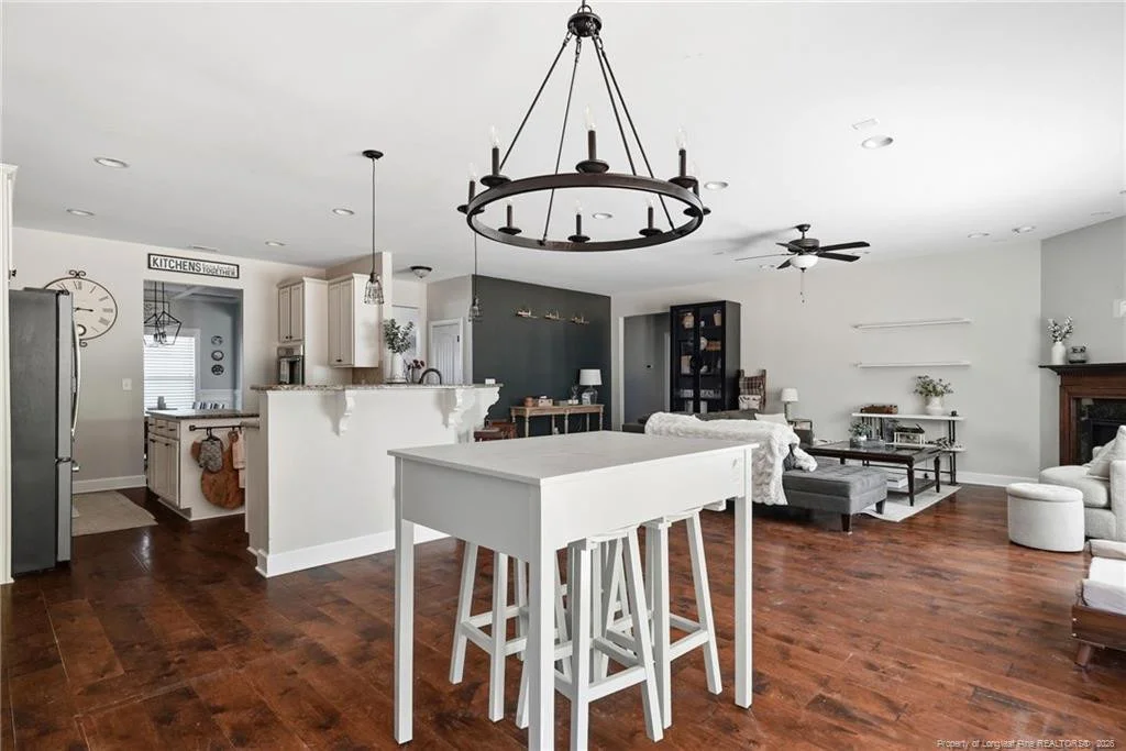 Photo of 207 Brightleaf Drive