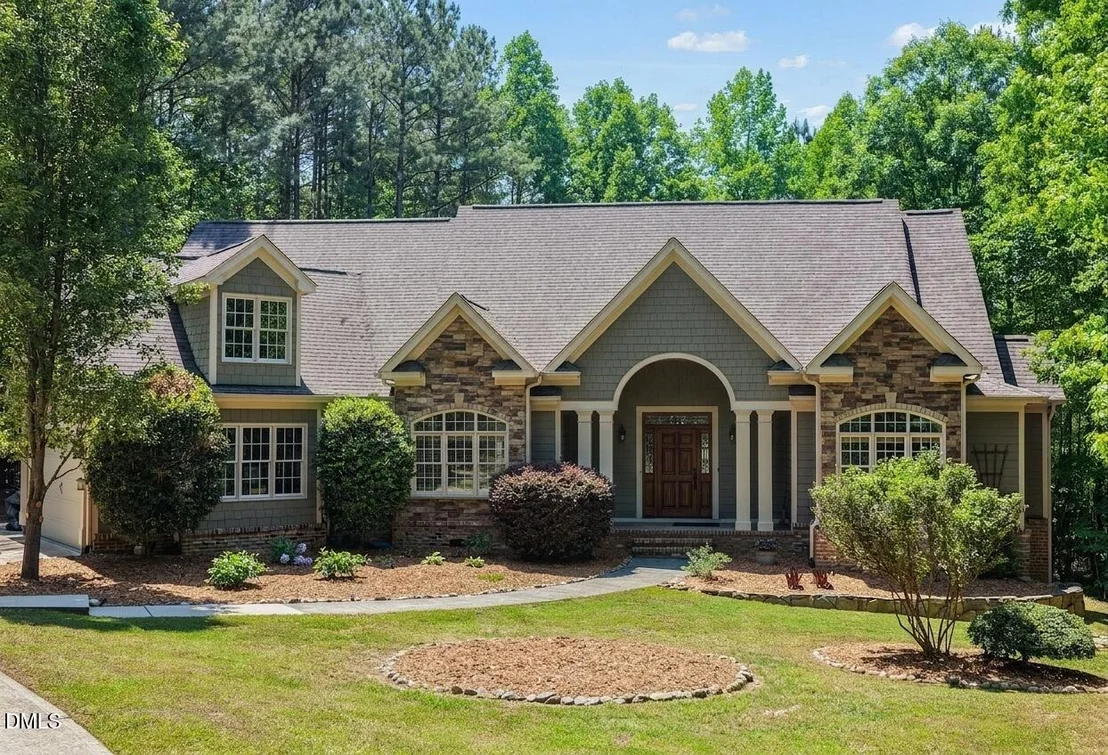 Photo of 2031 Silverleaf Drive