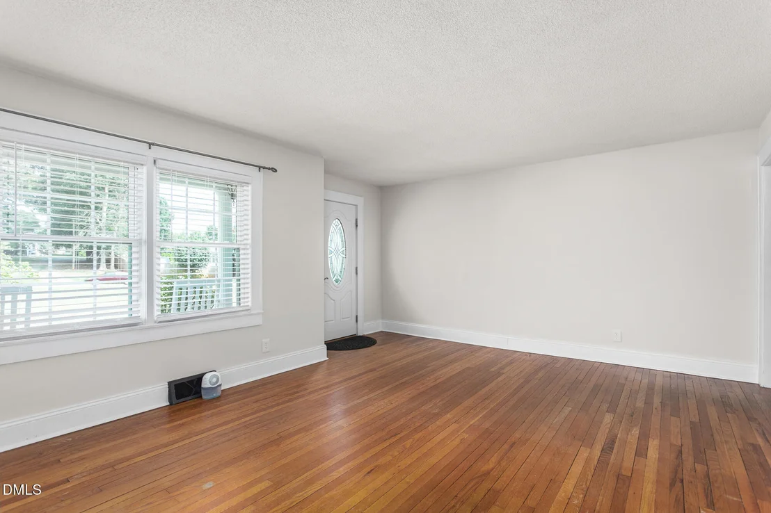 Photo of 3219 Alamance Road