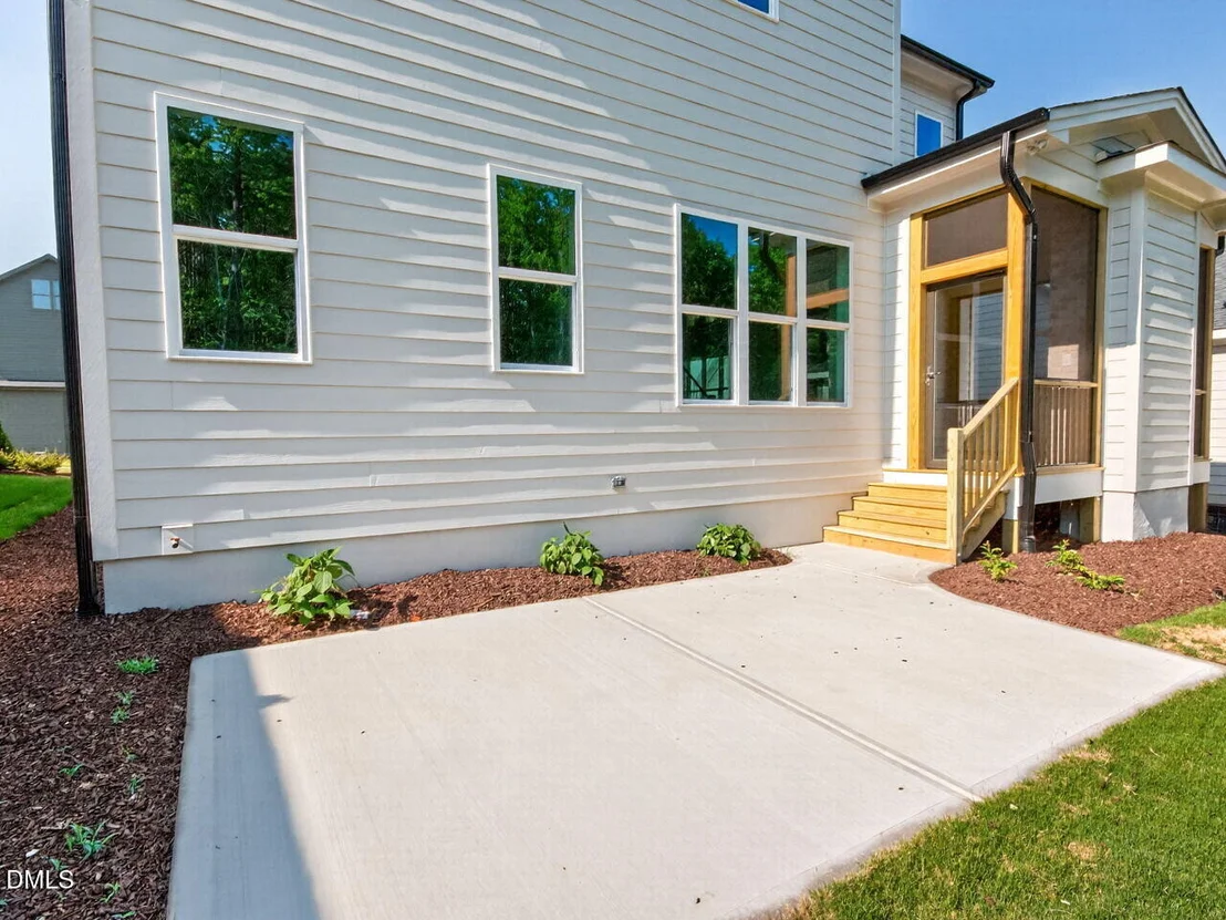 Photo of 1528 Level Stream Road
