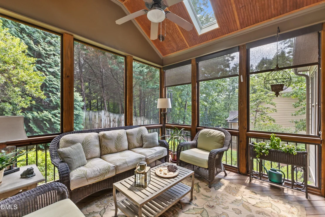 Photo of 6633 Rest Haven Drive