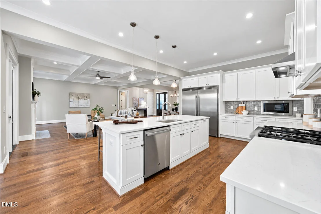 Photo of 3526 Westglen Road
