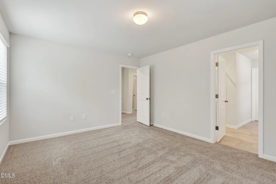 Photo of 144 Stout Landing