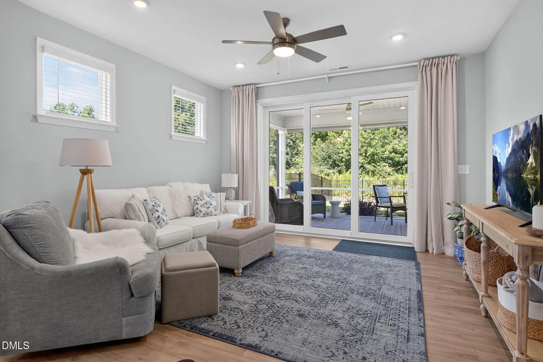 Photo of 104 Shadowbrook Trail