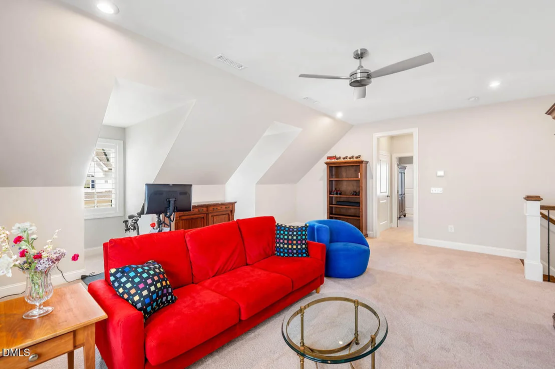 Photo of 136 Post Oak Road