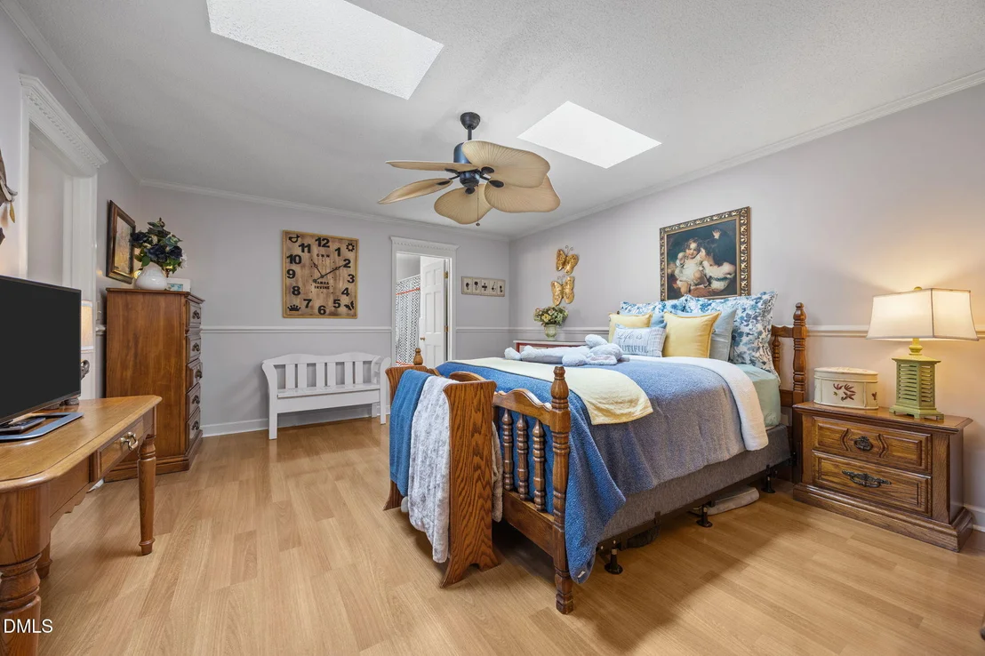 Photo of 801 Lakeside Drive