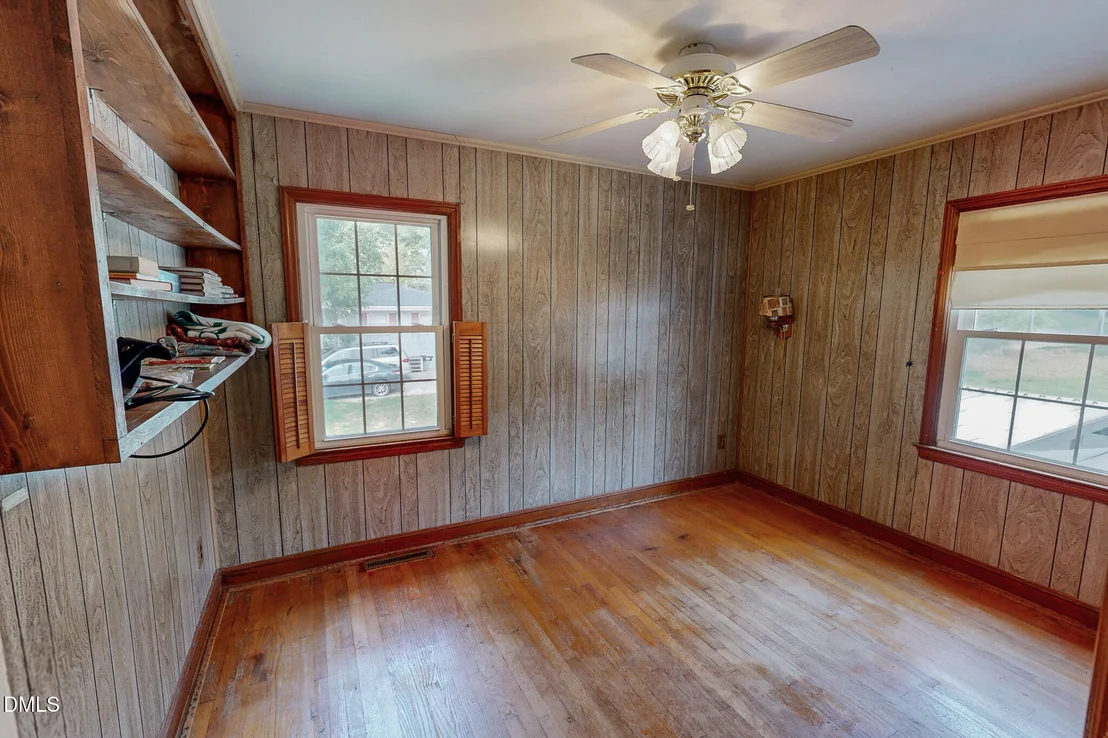 Photo of 907 Frank Street