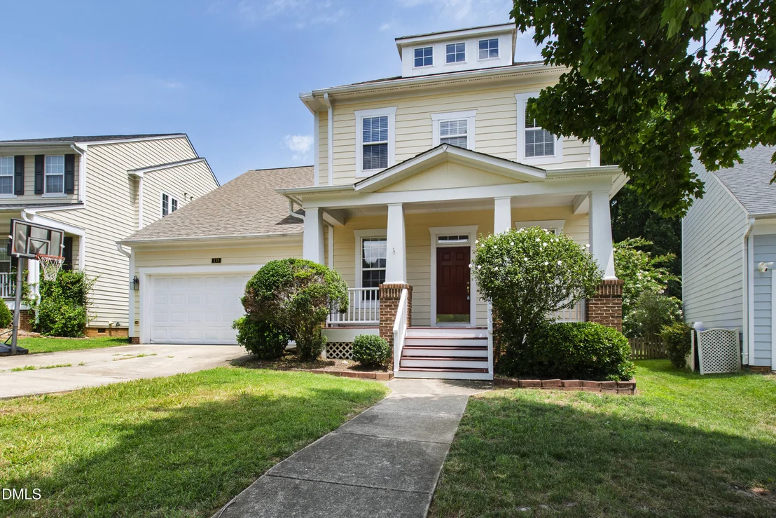 Photo of 118 N Fields Circle