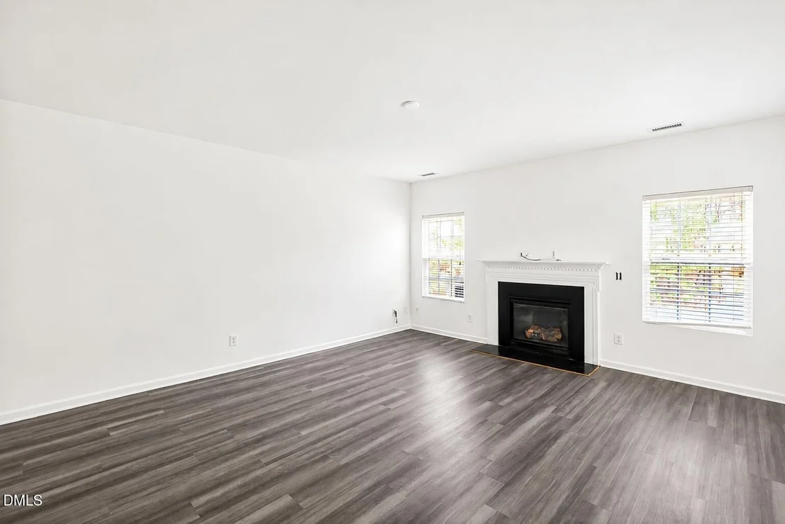 Photo of 705 Weeping Willow Drive