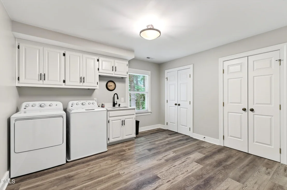 Photo of 208 Sylvan Grove Drive
