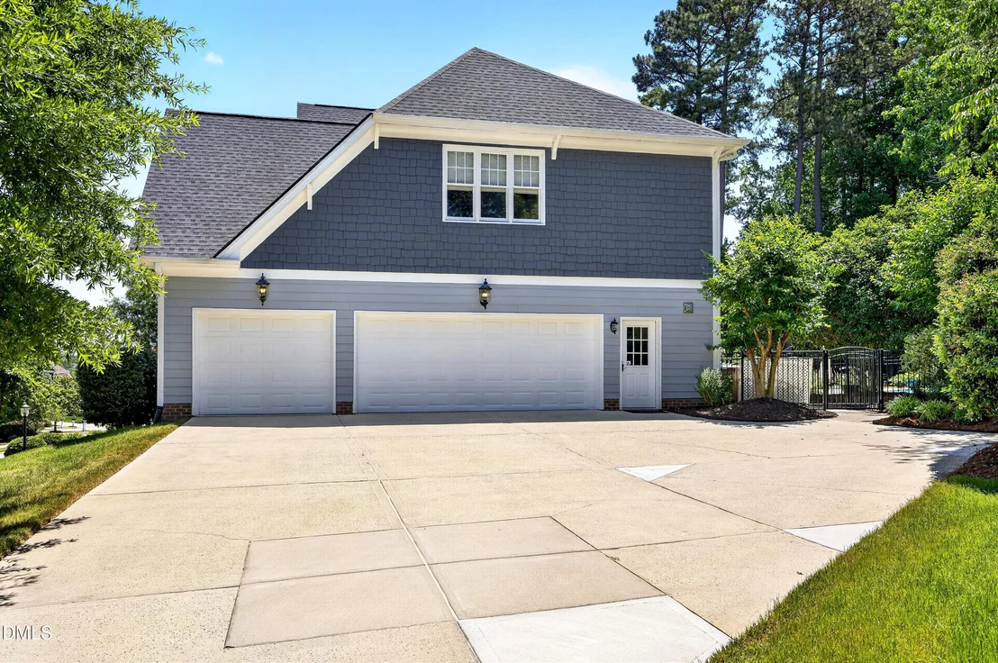 Photo of 945 Alden Bridge Drive