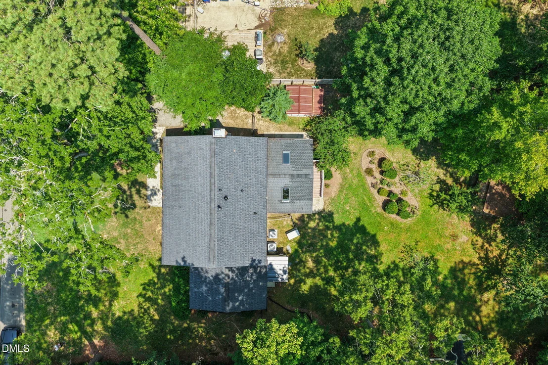 Photo of 721 Tinkerbell Road