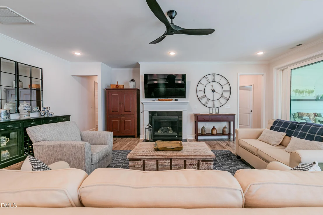 Photo of 805 Calista Drive