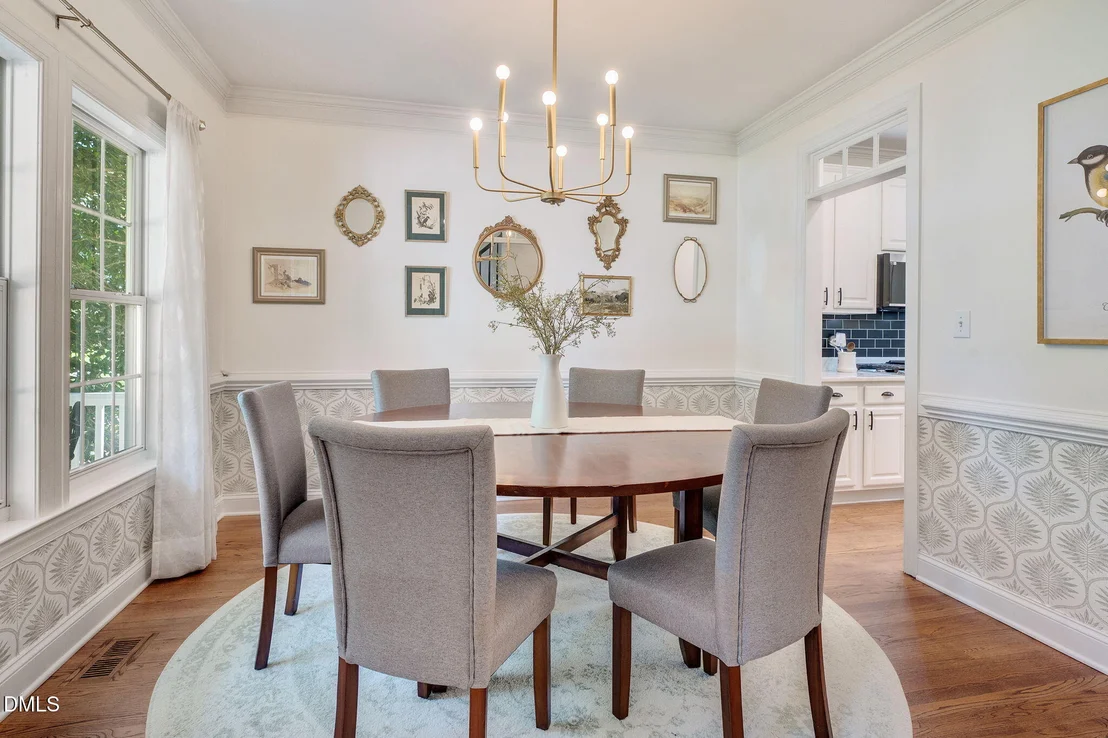 Photo of 1813 Foxbrook Drive