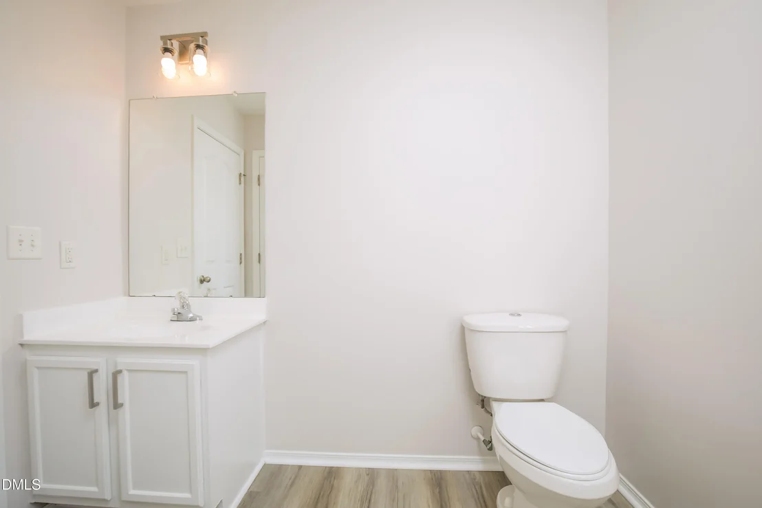 Photo of 613 Ashburn Lane