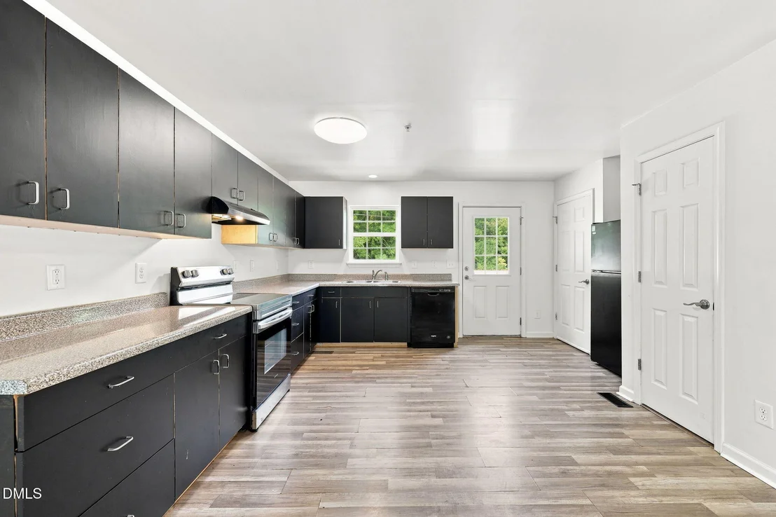 Photo of 323 Tinnin Road