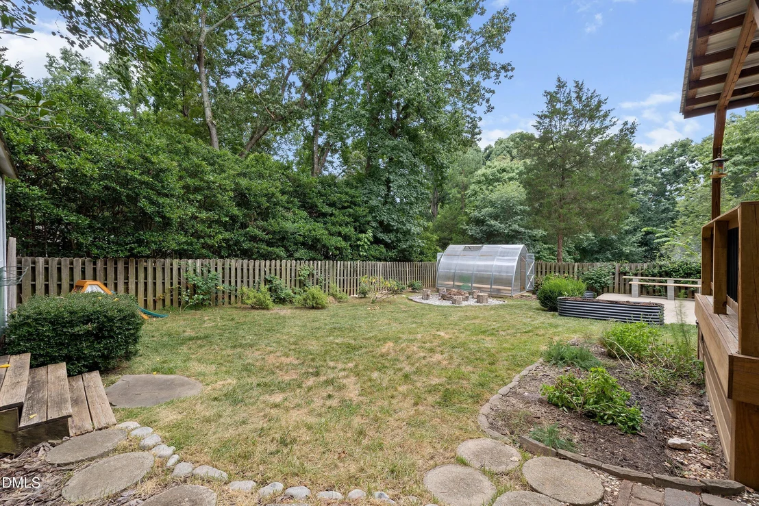 Photo of 602 SE Maynard Road