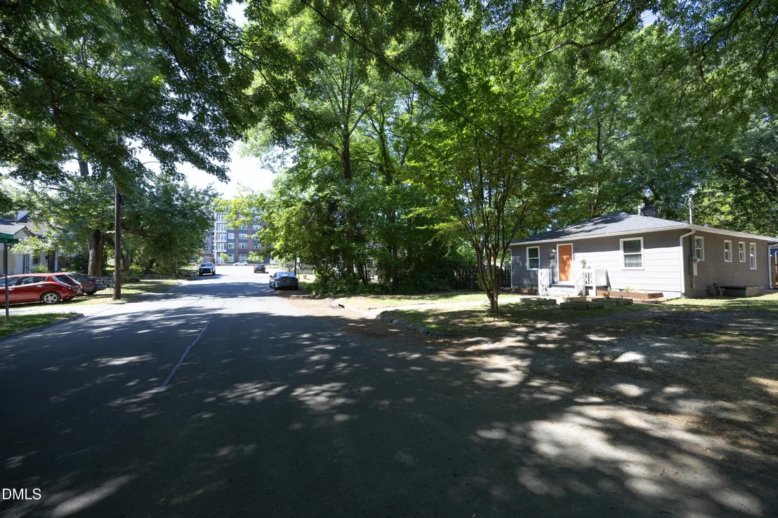 Photo of 811 Hale Street