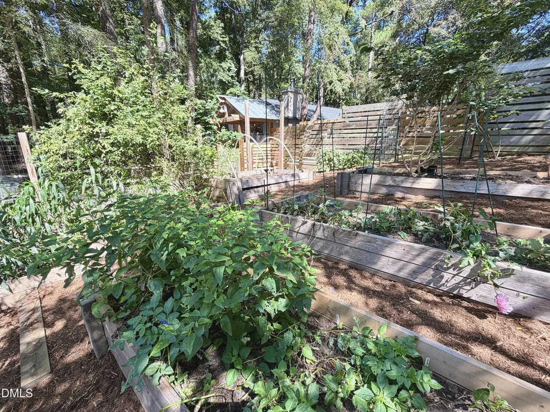 Photo of 141 Dixie Drive