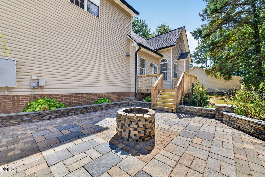 Photo of 239 Tomahawk Drive
