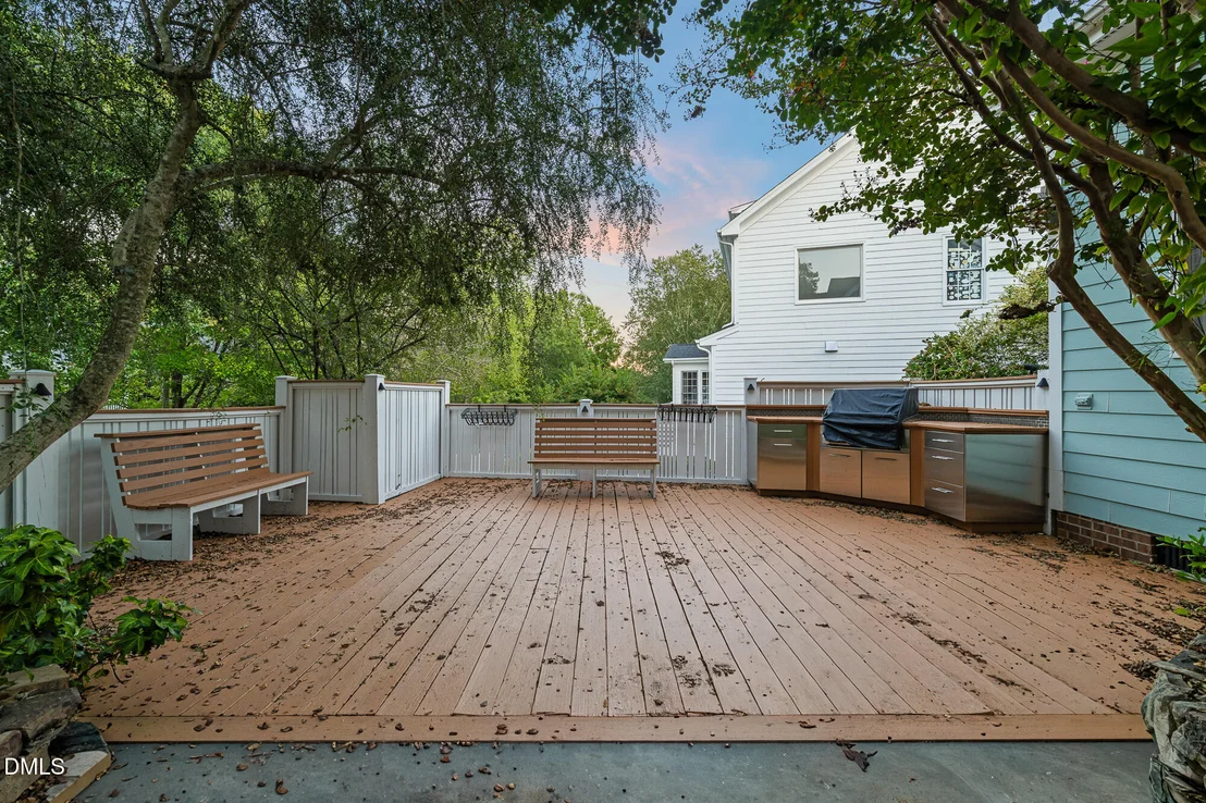 Photo of 408 Parkview Crescent