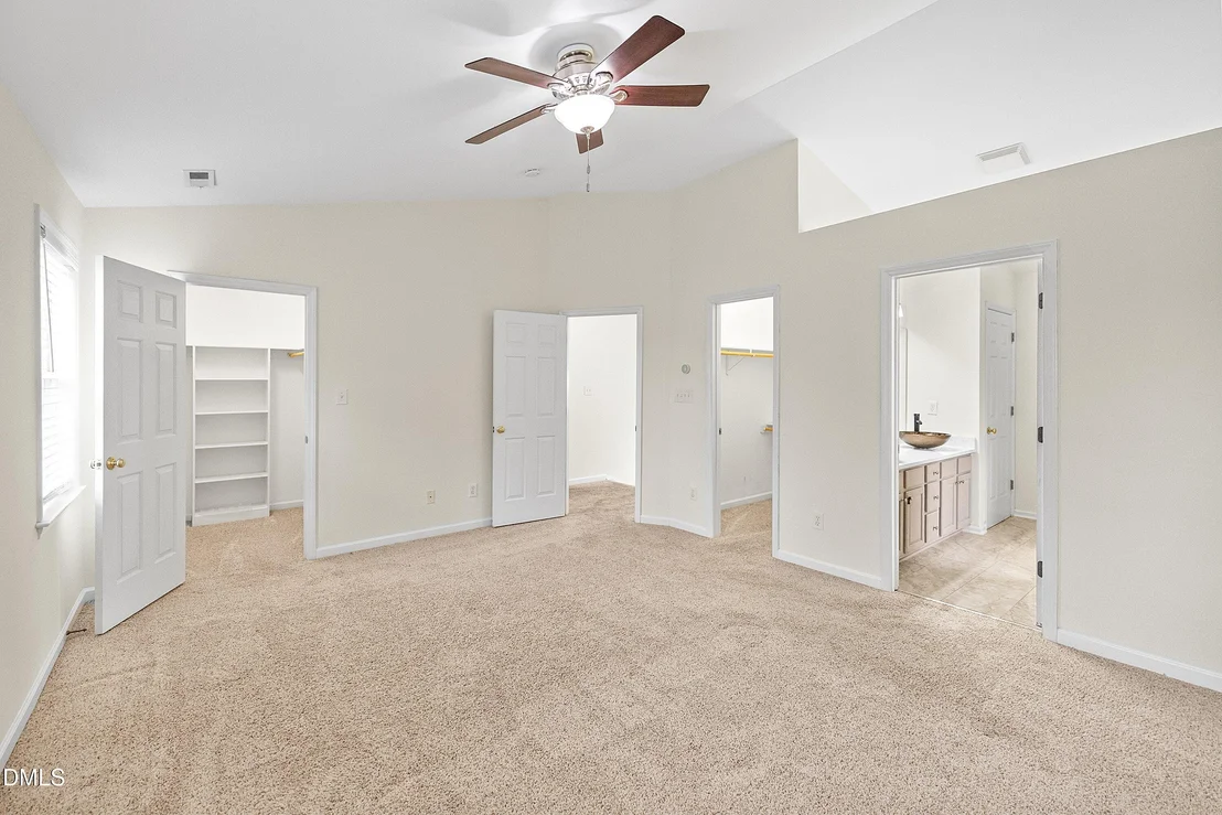 Photo of 1002 Chickering Court