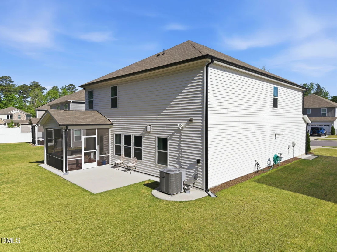 Photo of 8108 Braefield