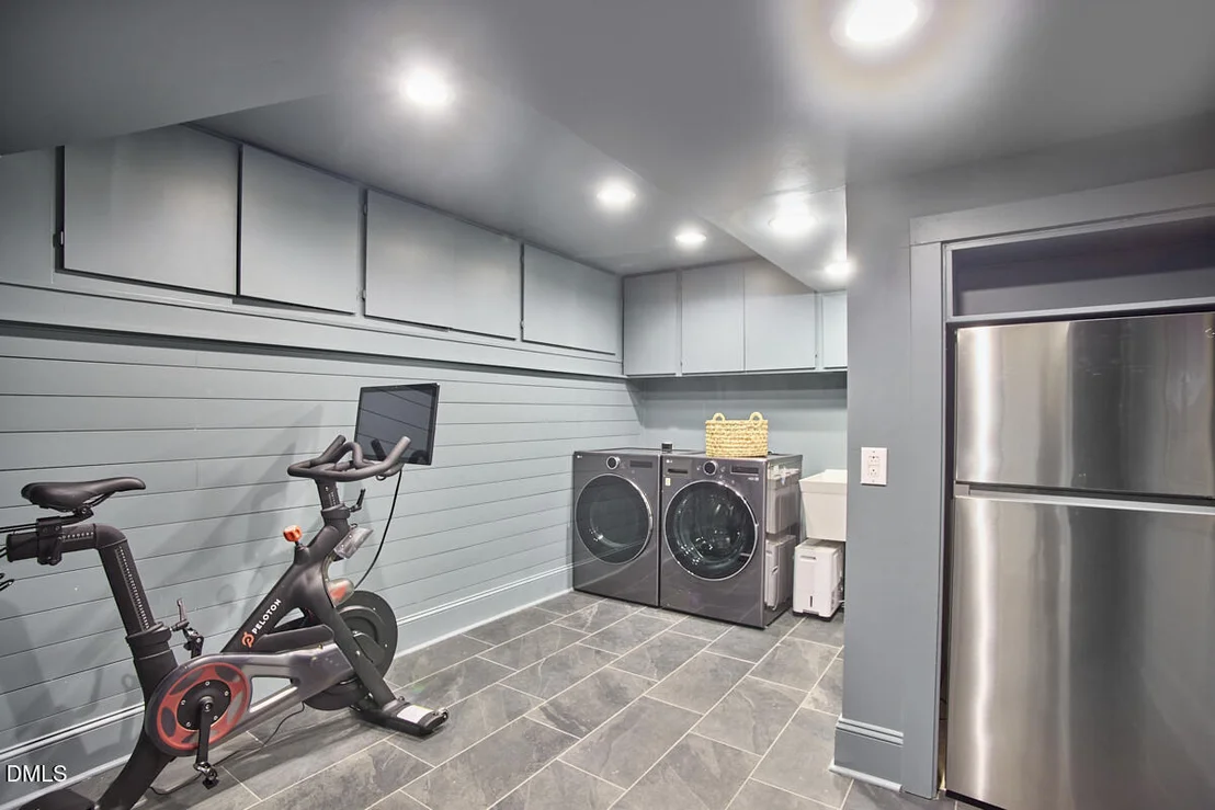Photo of 3505 Rugby Road