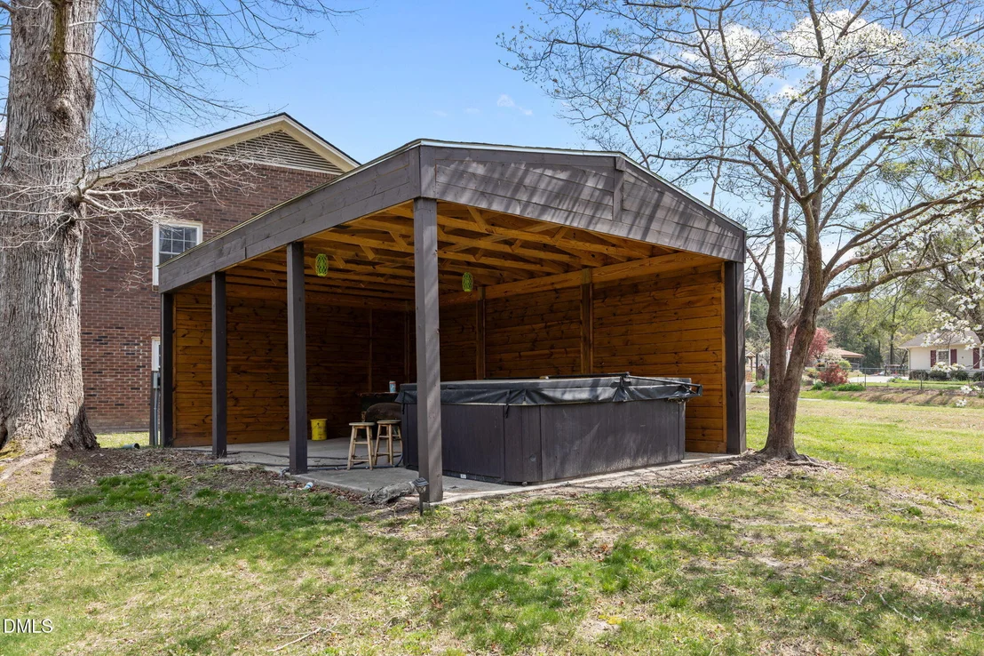 Photo of 750 Greenleaf Road